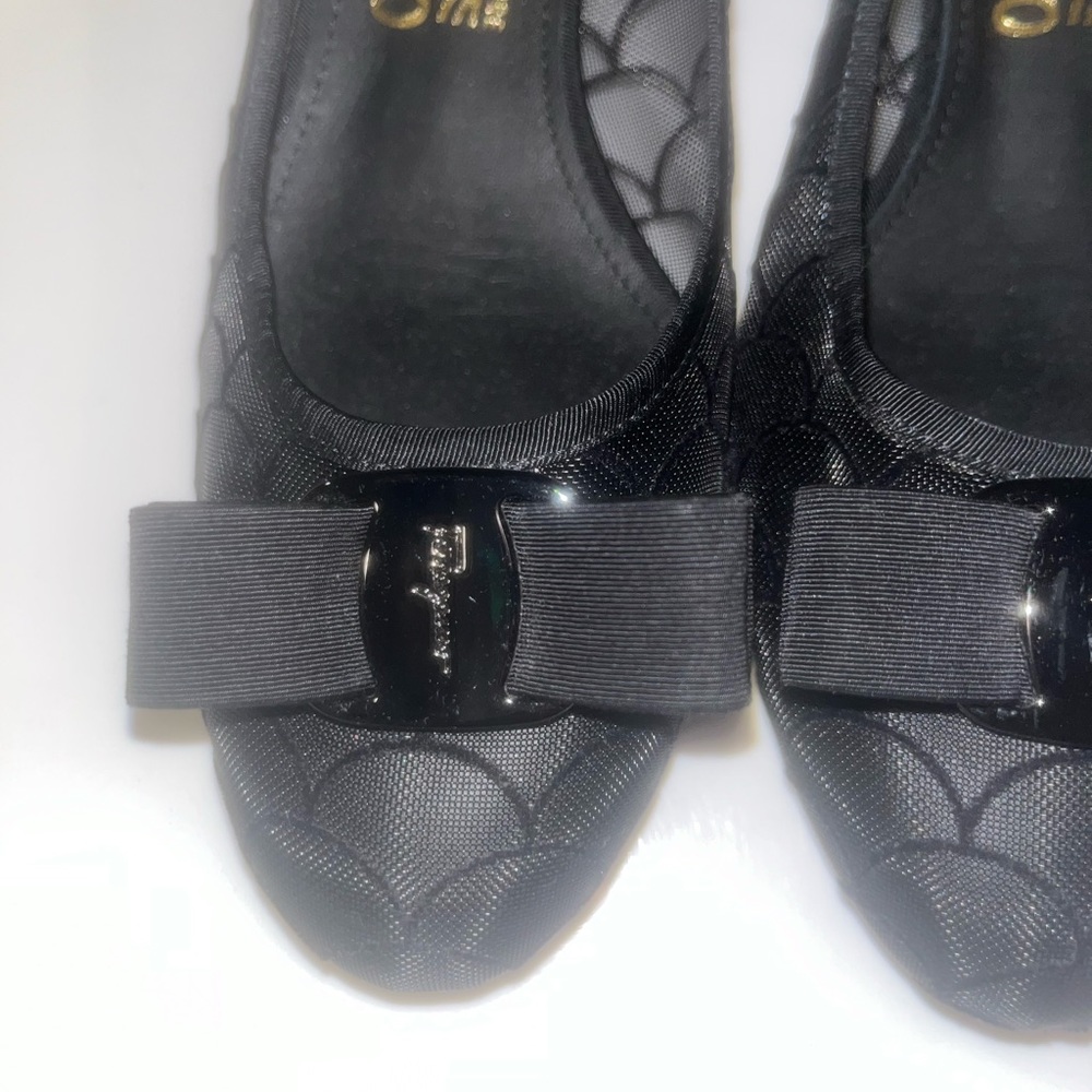 Ferragamo vara mesh bow pump size 7 1/2 nwt - Picture 13 of 16
